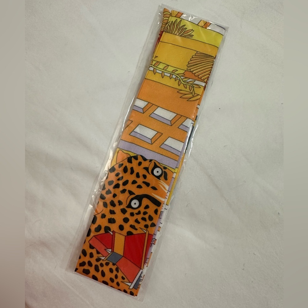 ORANGE LEOPARD CHEETAH PRINT SKINNY SCARF BAG HANDLE WRAP TIE PURSE HAIR RIBBON - Picture 11 of 11